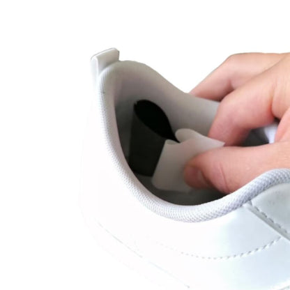 TRAINER ARMOUR HEEL HOLE PREVENTER (2)