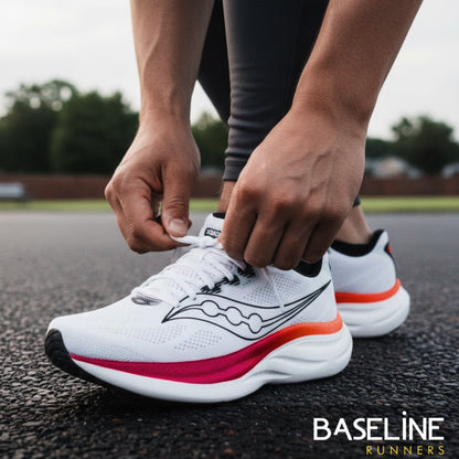 SAUCONY SHOE RIDE 19 MN WHITE/CRIMSON (SS26)