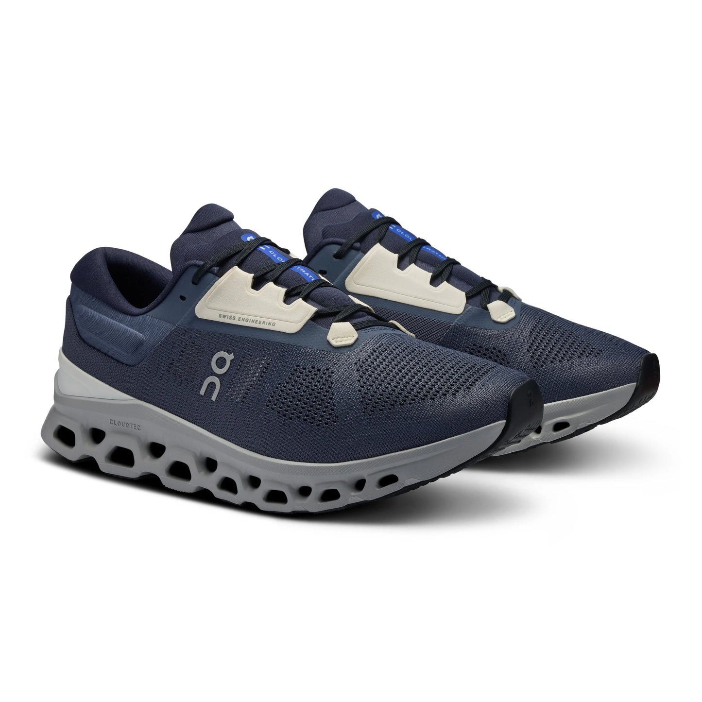 ON SHOE CLOUDSTRATUS 3.0 MN (AW24)