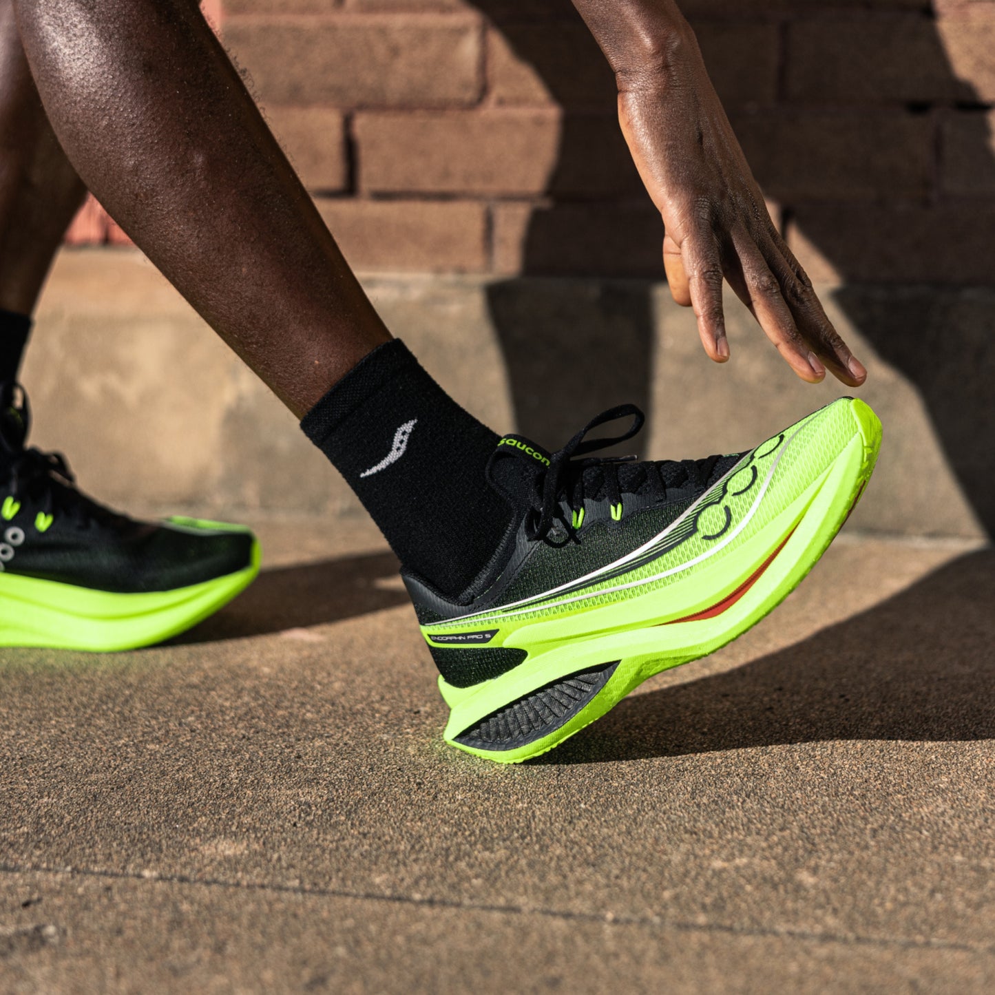 SAUCONY SHOE ENDORPHIN PRO 5 MN CITRON/BLACK (SS26)