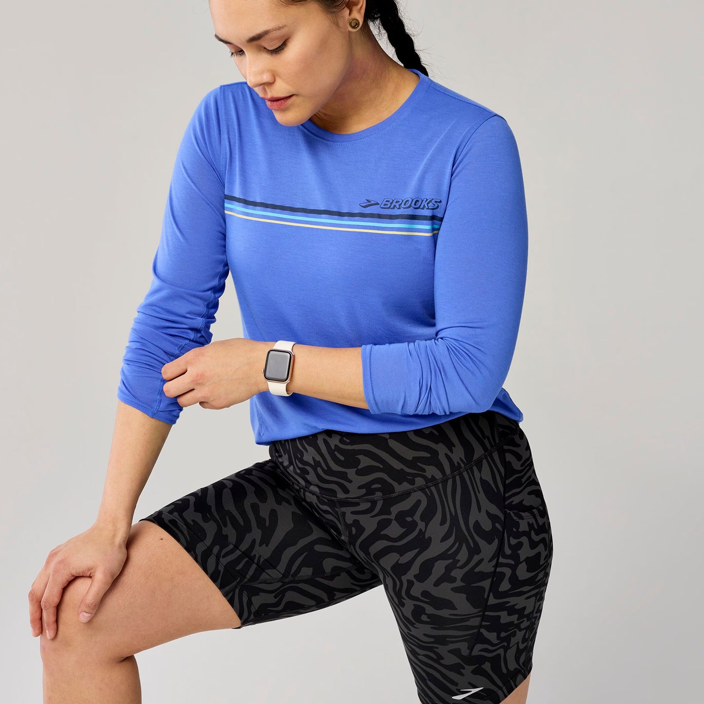 BROOKS TIGHT SPARK 8INCH WN OBSIDIAN SPEEDSCAPE (AW25)